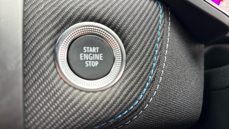 Renault Symbioz 1.6 E-Tech FHEV 145 Techno Esprit Alpine 5dr Auto Hybrid Estate